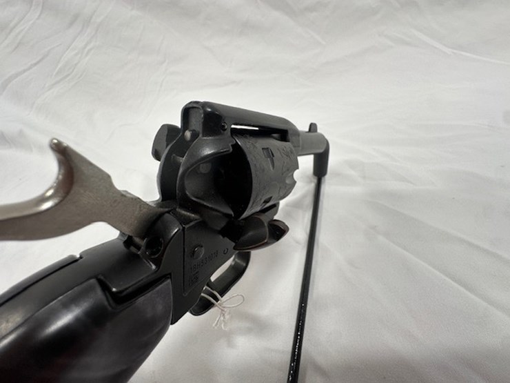 #2025-00047-•-heritage-barkeep-revolver-image-27