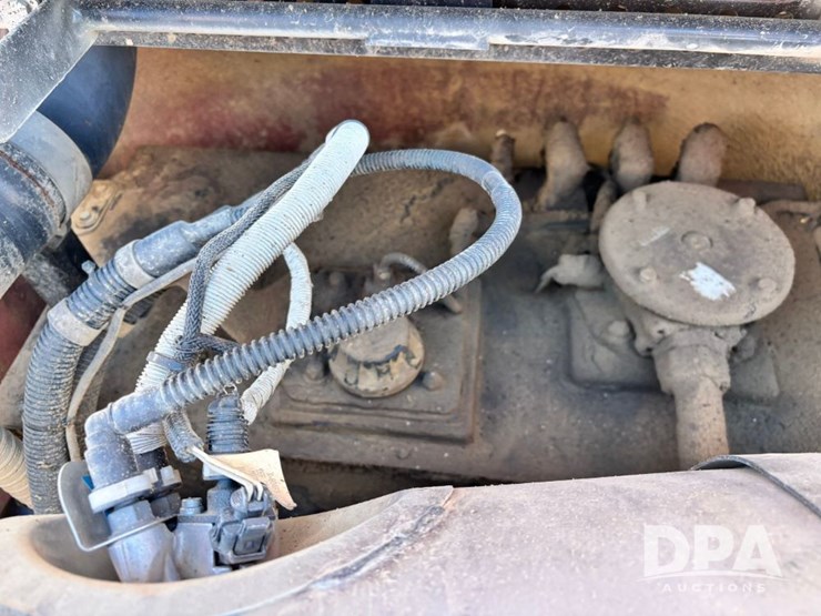 2020-case-ih-patriot-4440-image-106