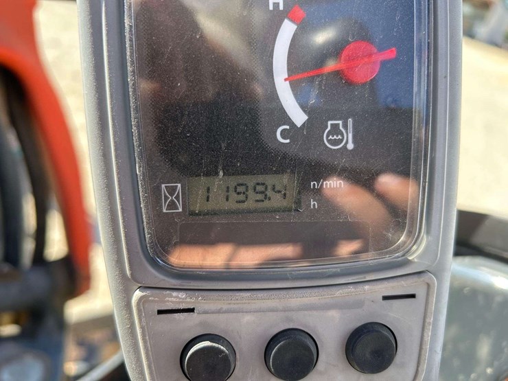 2023-kubota-u27-4-image-6