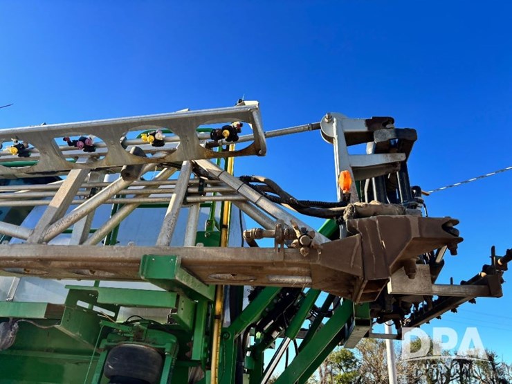 2013-john-deere-4830-image-95