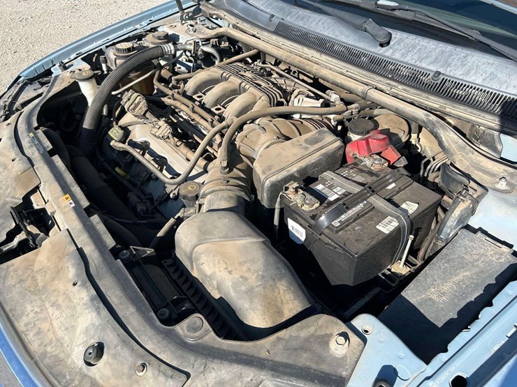 2008-ford-taurus-sel-sedan-image-6