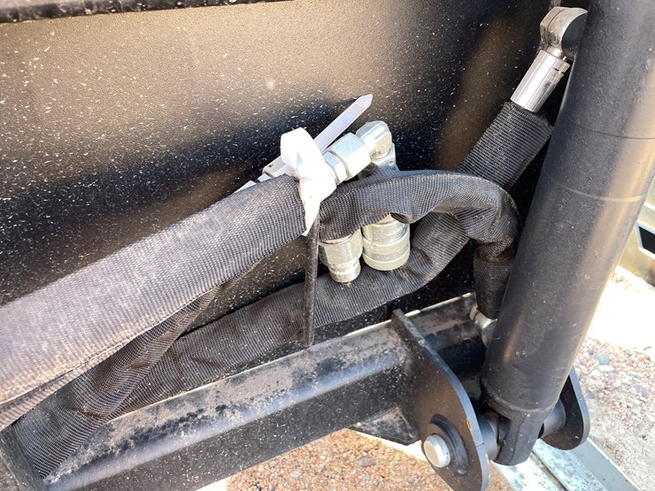 #4102-•-78"-heavy-brush-grapple-bucket-attachment-image-16