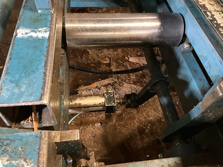 #121-•-brewer-br-1695-chop-saw-image-8