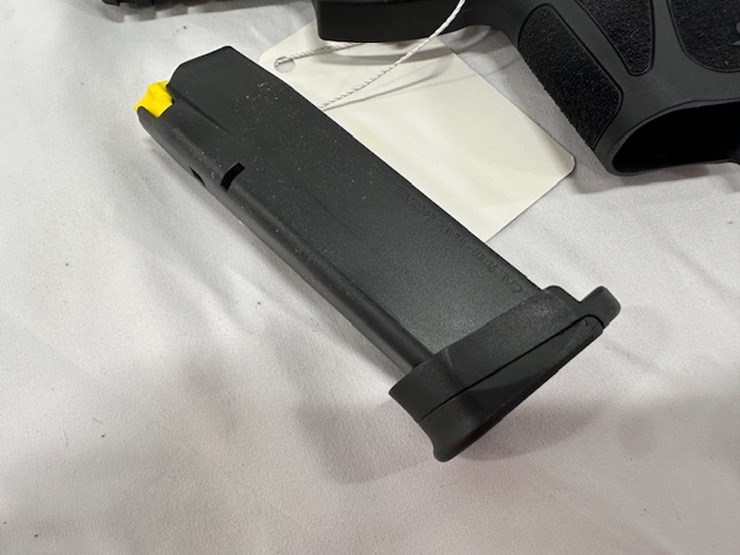 #2025-00061-•-taurus-g3-pistol-image-44