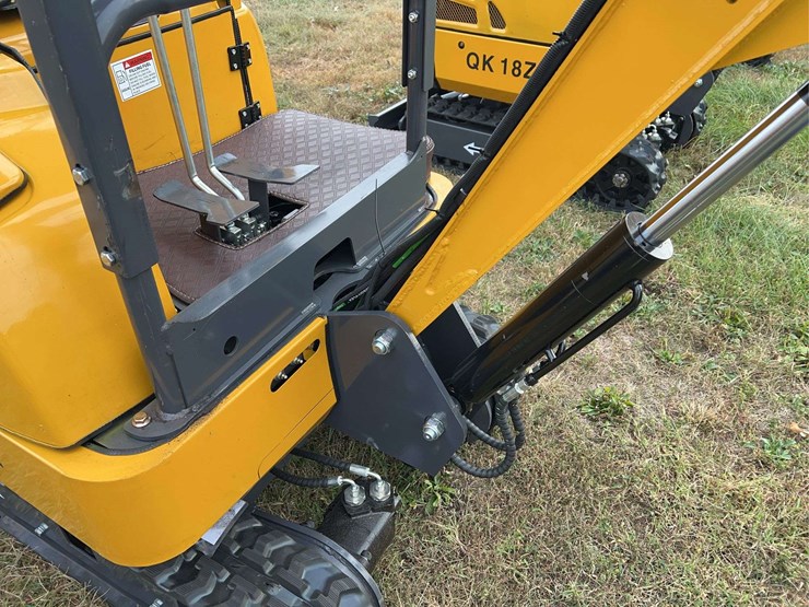 mini-excavator-qk18z-image-28