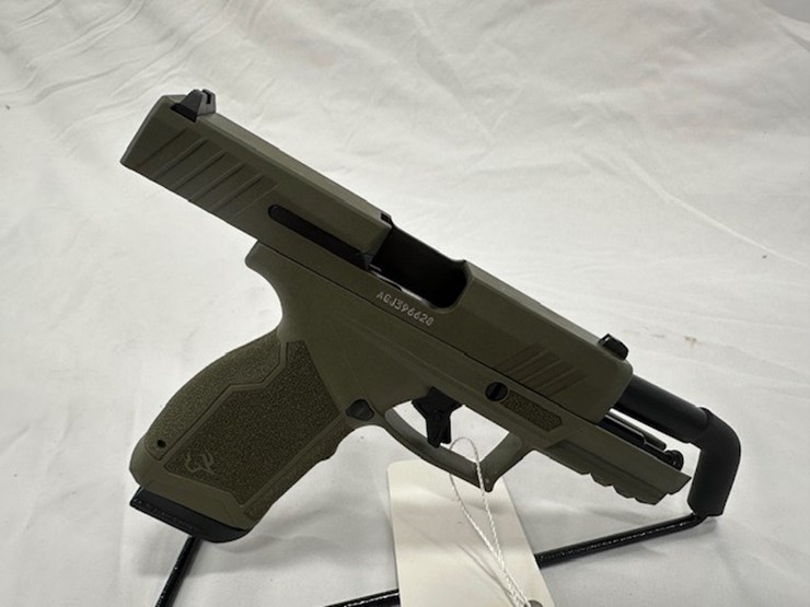 #2025-00062-•-taurus-gx4-pistol-image-31