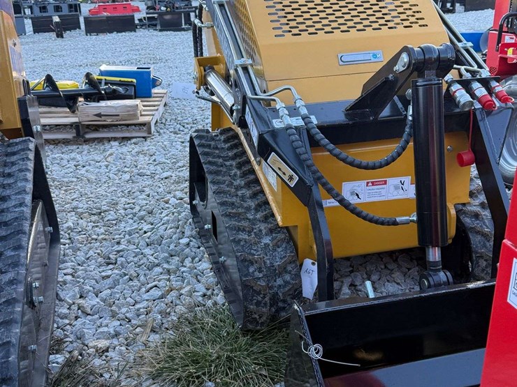 agt-mx-mrt14-mini-track-loader-image-2