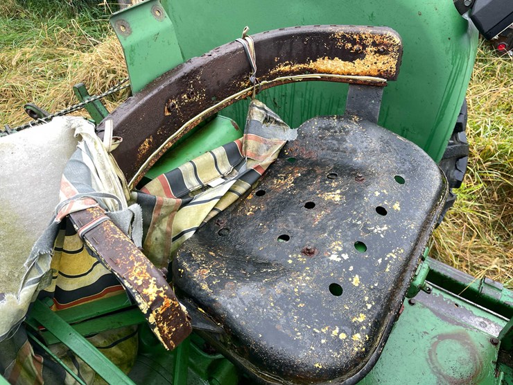 john-deere-2010-image-28