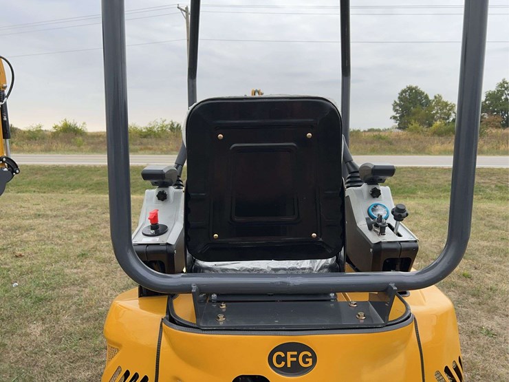 mini-excavator-qk20r-image-19