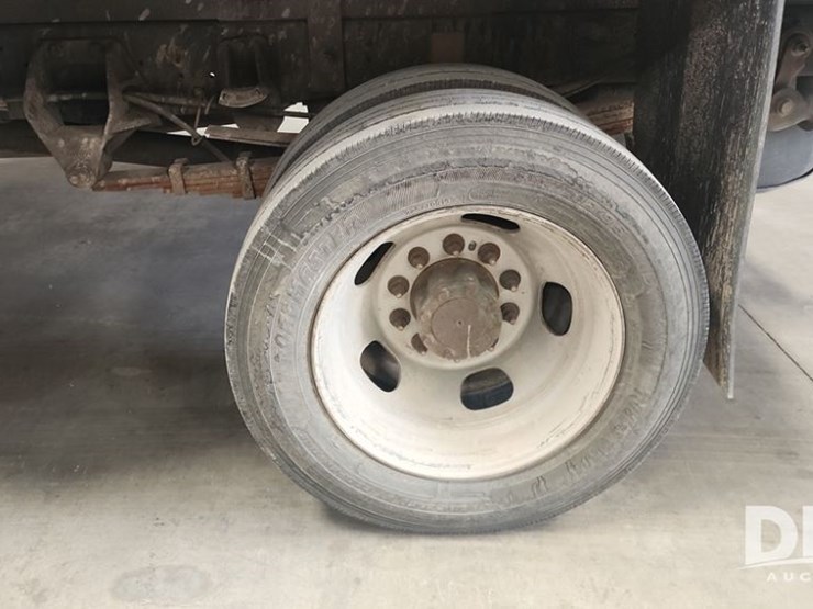 2012-dodge-ram-5500-image-27