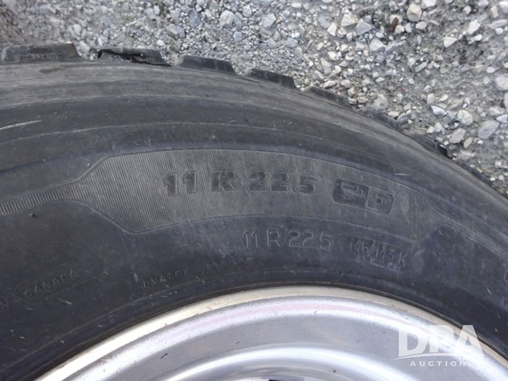 2016-freightliner-coronado-day-cab-glider-truck-(pz13982,-unit-720)-image-45