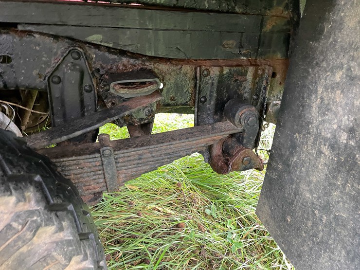 #8043-•-1981-chevy-custom-deluxe-30-truck-(has-wi-title)-image-21