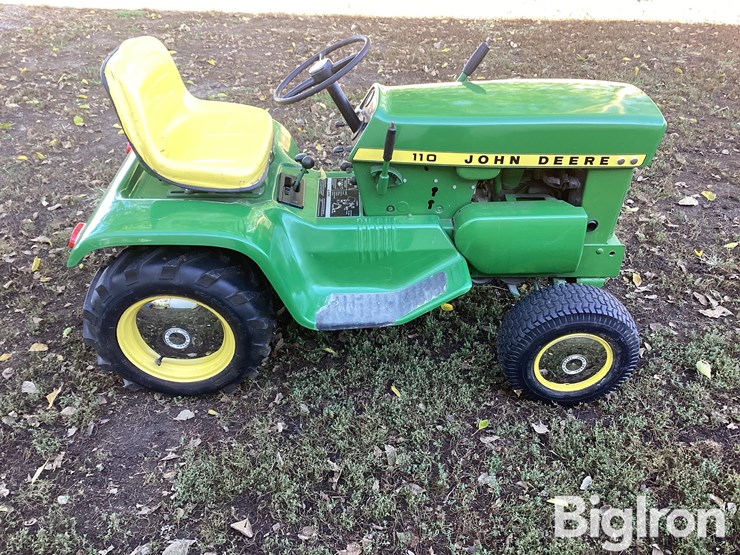 john-deere-110-image-4