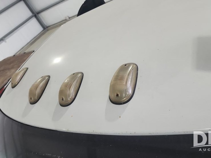 2015-dodge-ram-5500-image-9