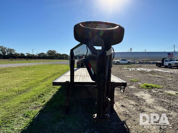 2017-travalong-gooseneck-trailer-(gp11710,-unit-126166)-image-4