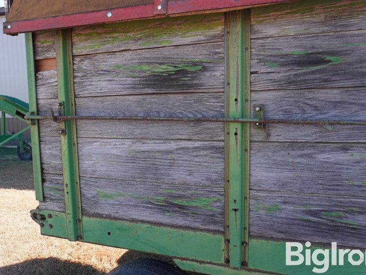 john-deere-125-image-12