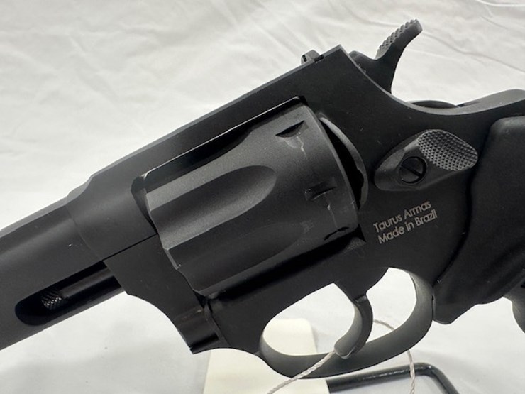 #2025-00067-•-taurus-942m-revolver-image-13