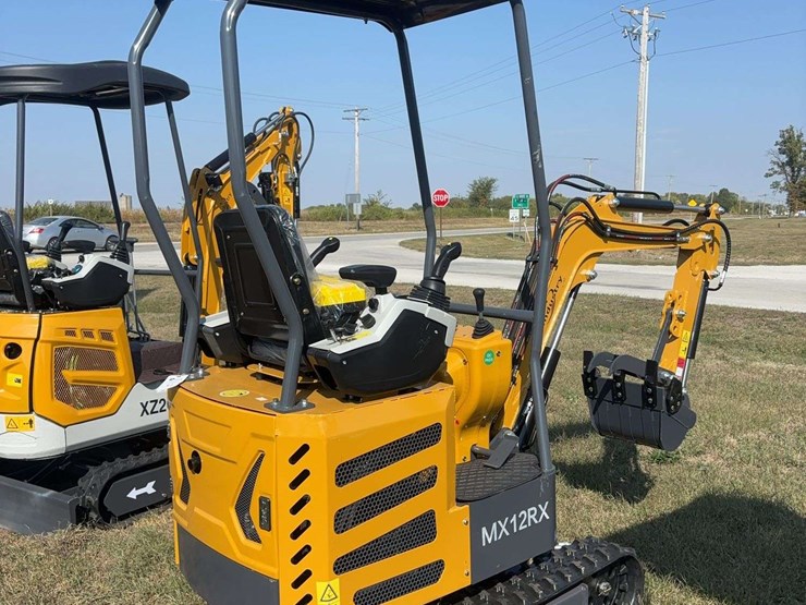 mini-excavator-mx12rx-image-5