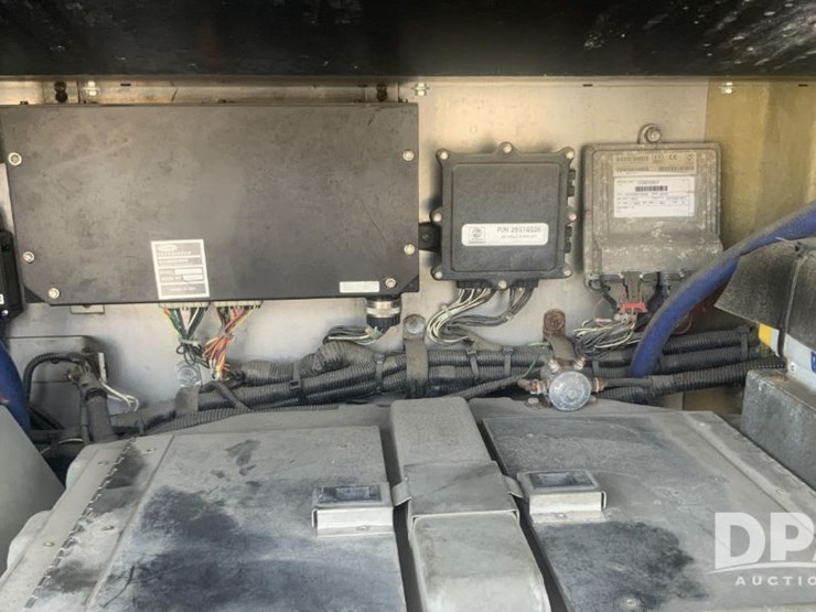 2001-mci-102-el3-image-27