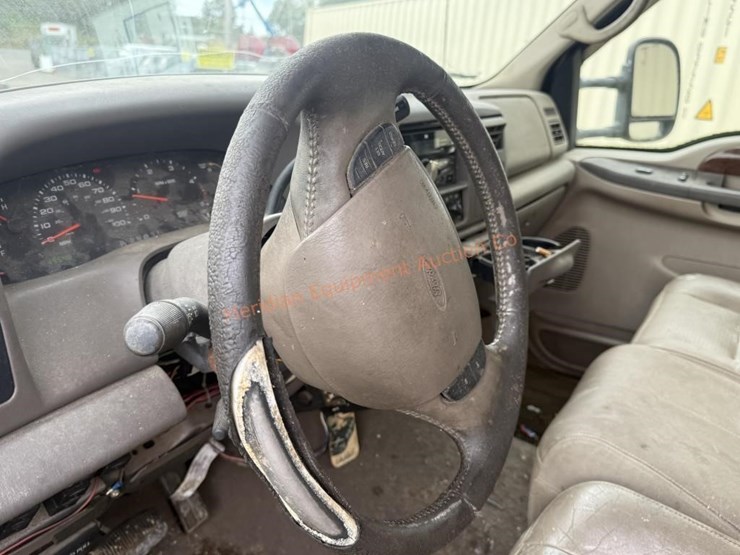 2002-ford-f350-image-32