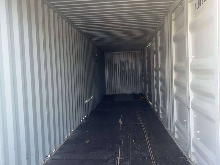 40-ft-shipping-container-image-4