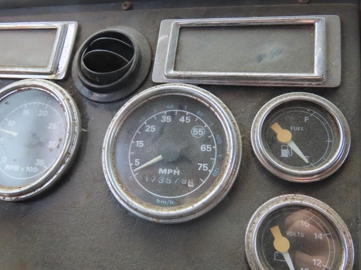 1996-ford-l9000-image-19