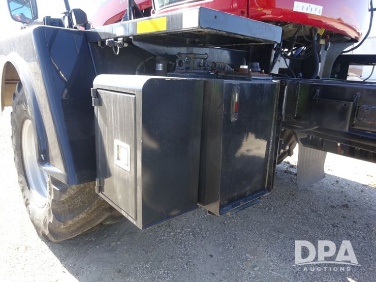 2011-case-ih-titan-4530-image-55