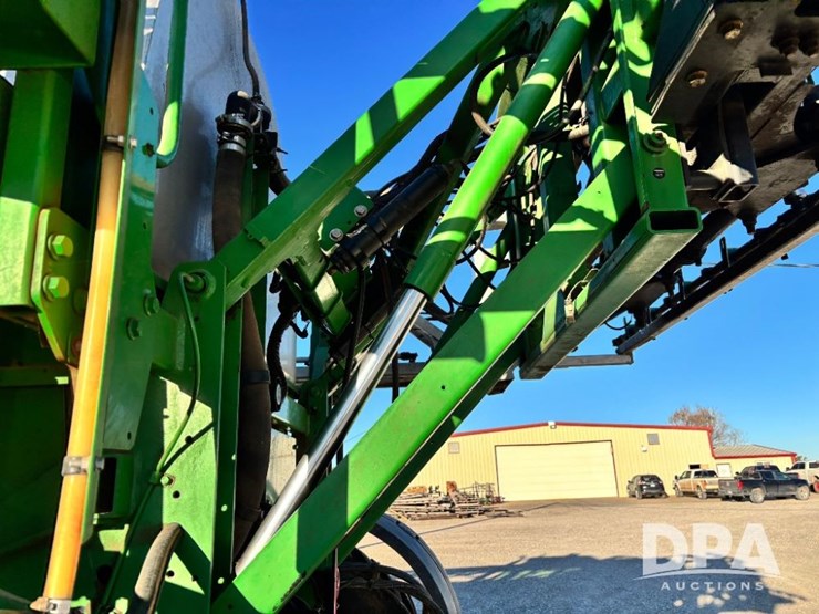 2013-john-deere-4830-image-58