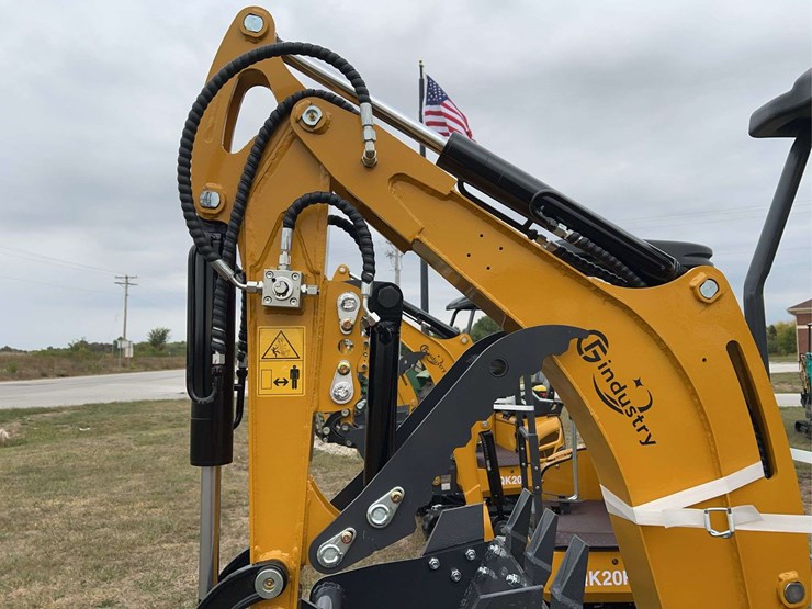 mini-excavator-qk20r-image-8