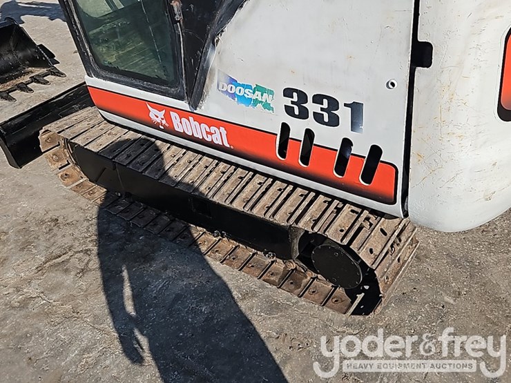 bobcat-331g-image-23