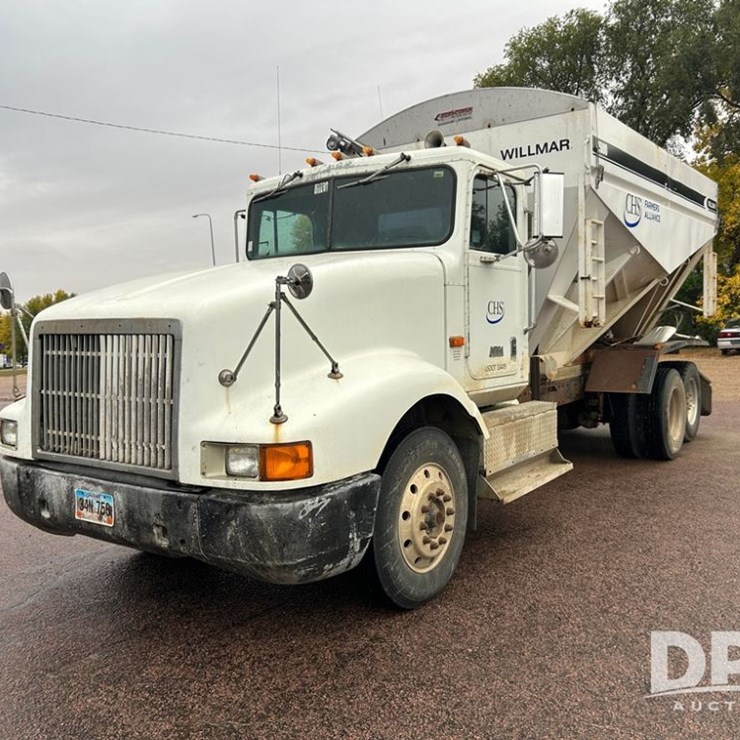 1992 INTERNATIONAL 9400