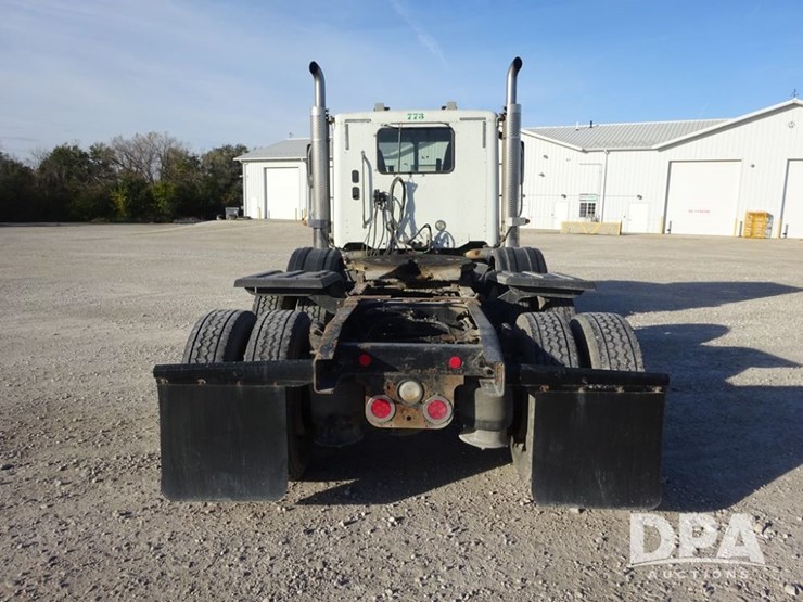 2018-freightliner-coronado-day-cab-glider-truck-(pz13996,-unit-773)-image-22