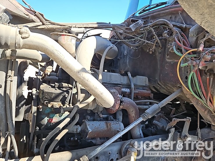 1988-ford-lt8000-image-22