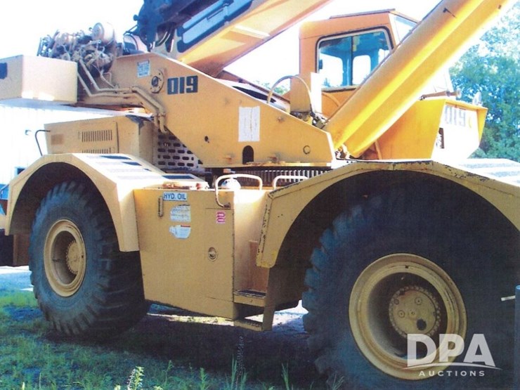 1984-grove-rt740-image-14