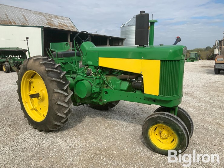 1960-john-deere-730-image-3