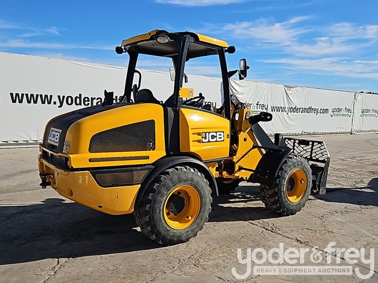 2023-jcb-407-image-4