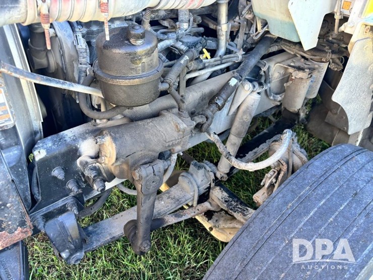 2013-kenworth-t370-image-52