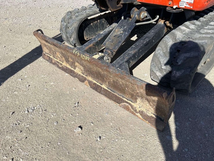 2023-kubota-u27-4-image-19