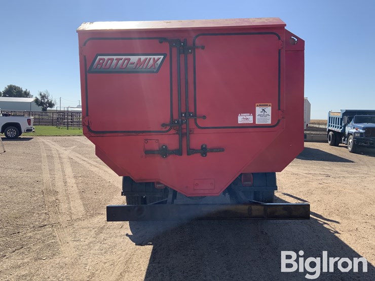 2005-international-7300-image-6