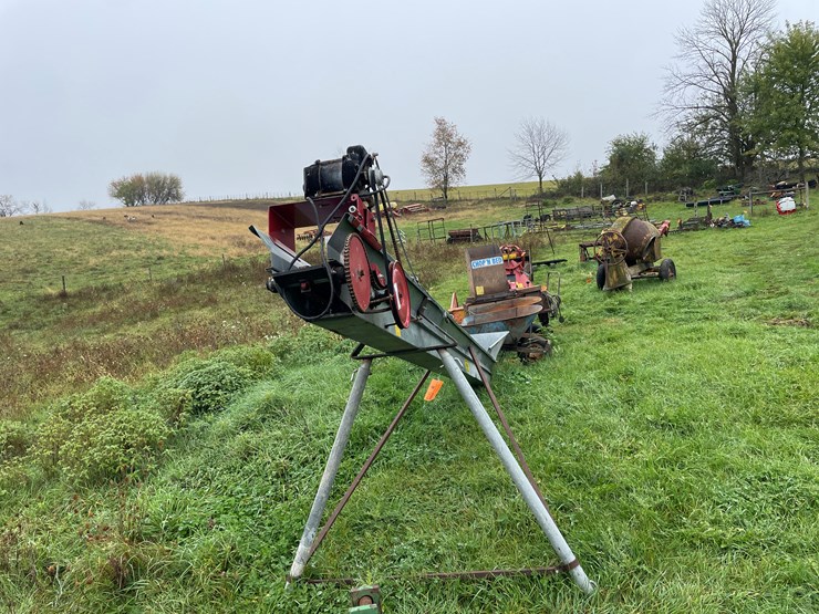 #8140-•-loyal-elevator-image-2