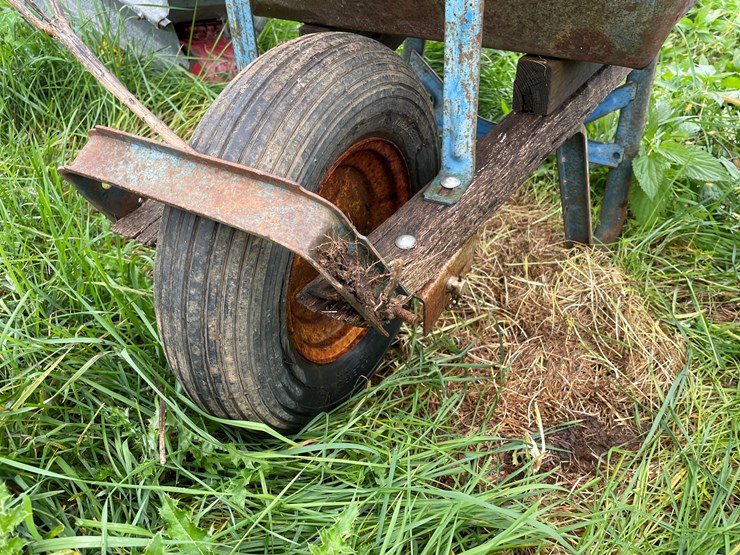 #8139-•-wheelbarrow-image-15