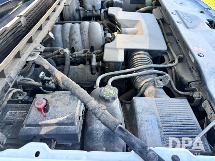 2018-chevrolet-silverado-image-52