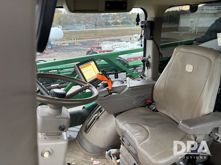 2018-john-deere-r4045-image-76