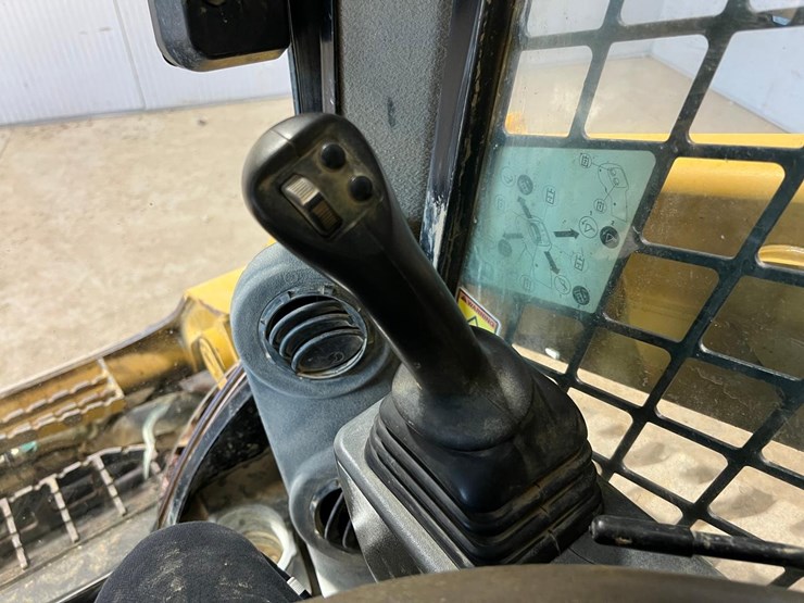 caterpillar-279d3-image-26