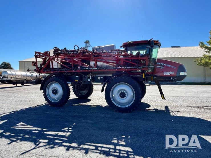 2020-case-ih-patriot-4440-image-8