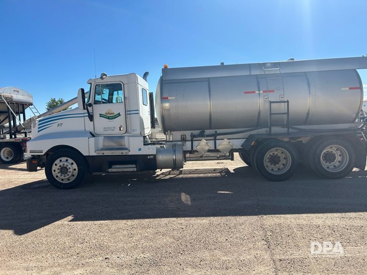 1991-kenworth-t600-image-3