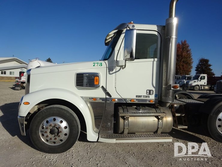 2018-freightliner-coronado-day-cab-glider-truck-(pz13996,-unit-773)-image-68