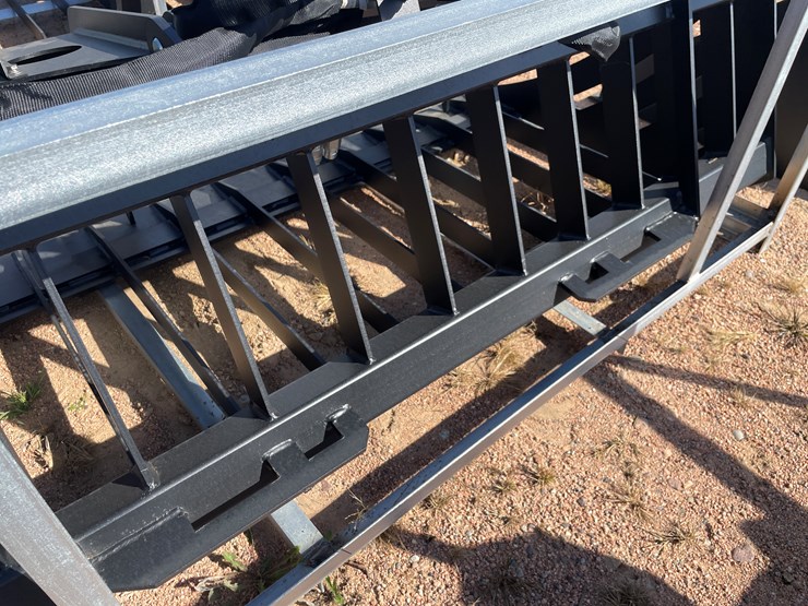 #4113-•-72"-rock-grapple-bucket-attachment-image-16