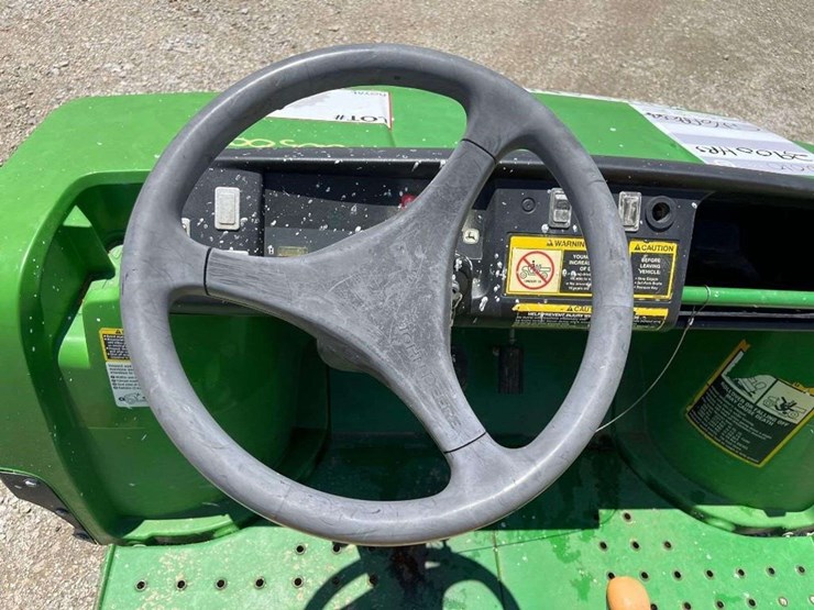 2010-john-deere-gator-image-11