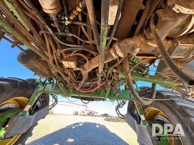 2013-john-deere-4830-image-30